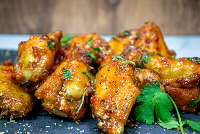 4. FAQ About Chicken Wings in Air Fryer