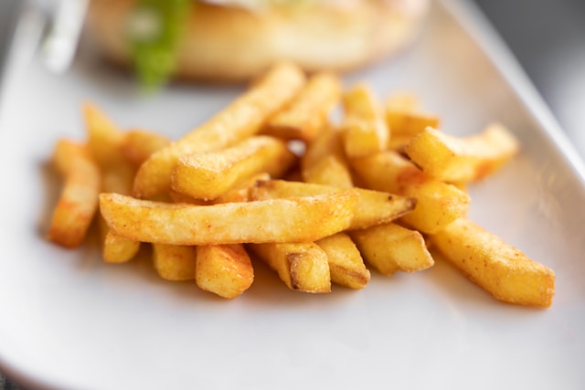 4. FAQ About Cooking Frozen Chips in an Air Fryer