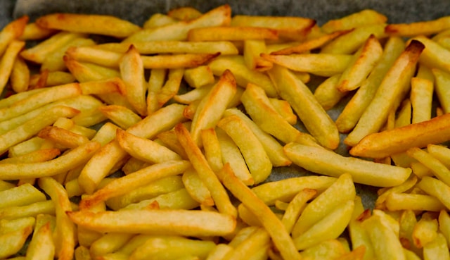 How to Cook Frozen Chips in an Air Fryer?